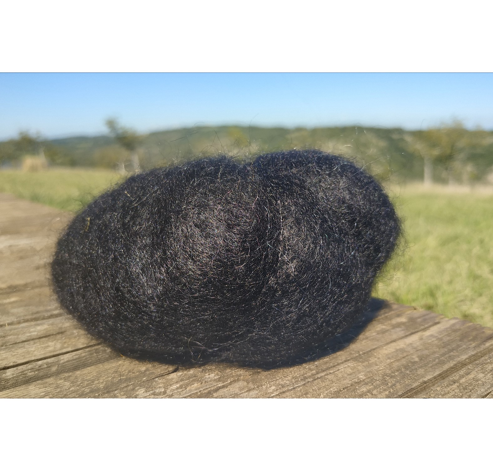 Lot De 12 Pelotes De Laine Atmosphera Noir - Douceur Polyamide, Aiguille 5